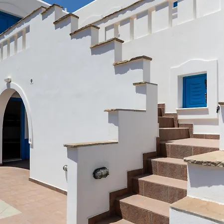 Naxos Edem & Naxos City