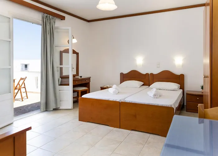 Naxos Edem & Daire *