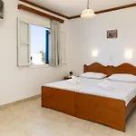 Apartman Naxos Edem & *